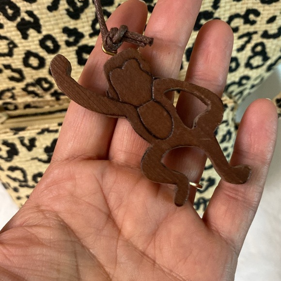 Leopard Print Beach Bag - Picture 2 of 11